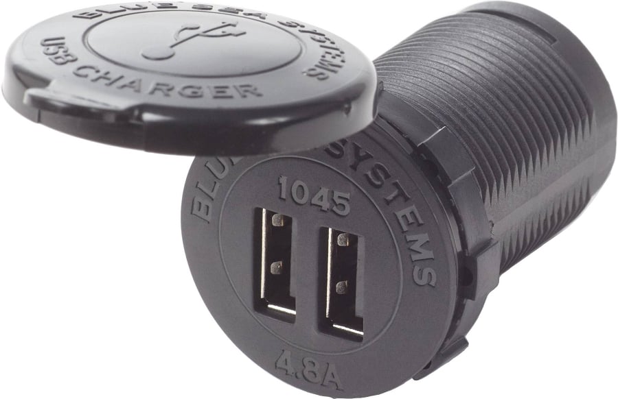 Does the Blue Sea 1045 Dual USB Charger deliver 4.8 amps for each output?