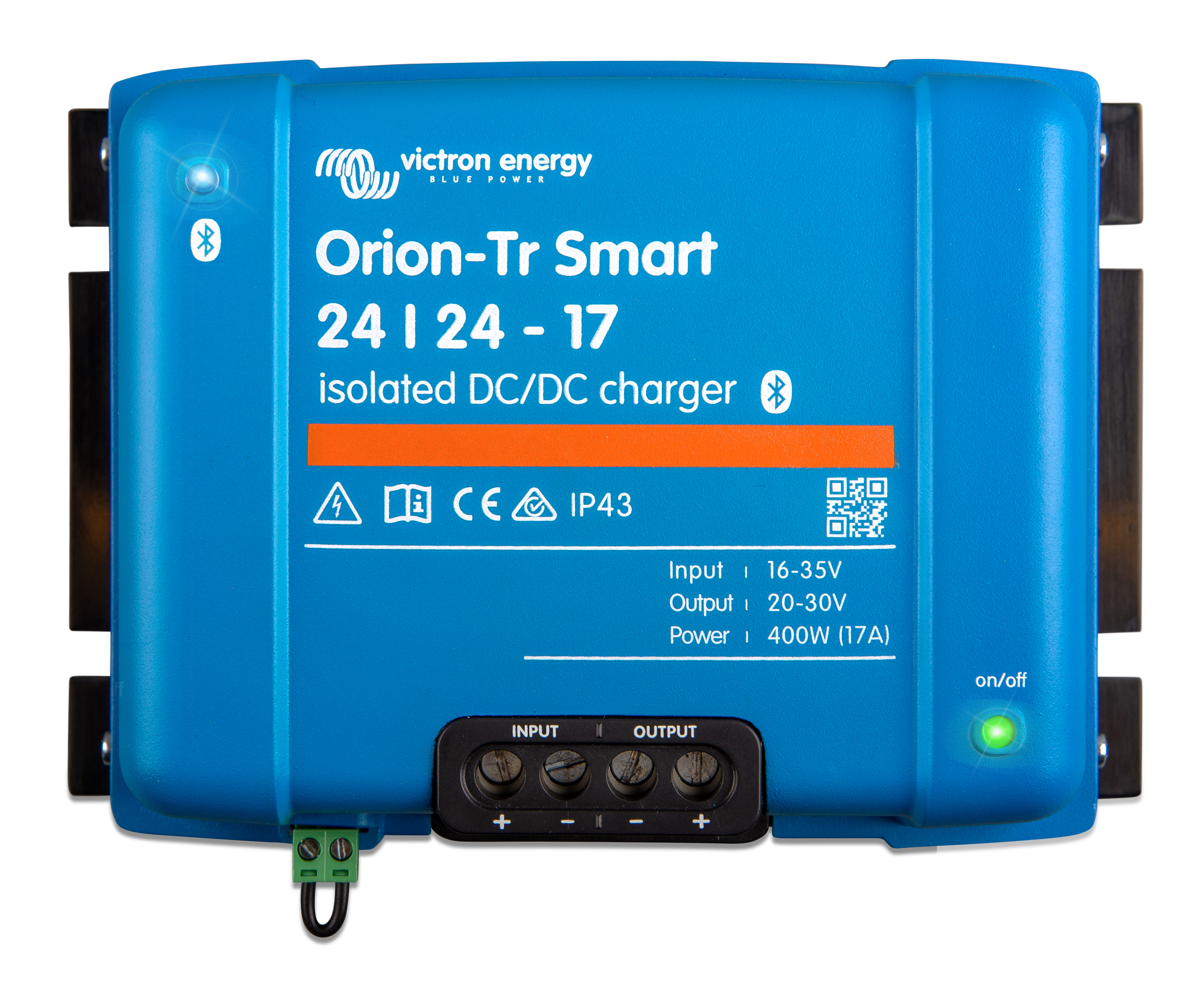 What's the input voltage range for the Victron Orion-Tr Smart 24/24-17A Isolated DC-DC charger?